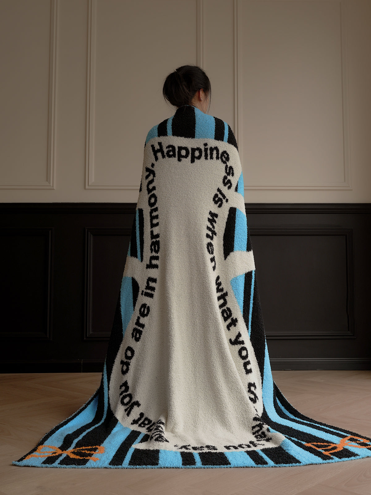 Cute Throw Blanket: Super Soft & Fluffy Polyester with Geometric Pattern – Perfect for Couch, Bed & Sofa
