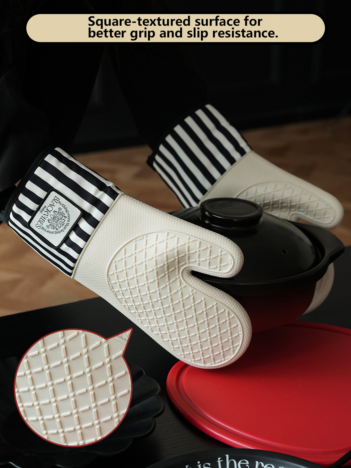 Kitchen Baking Silicone Gloves, Heat-Resistant High-Temperature Oven Gloves, Thickened Microwave-Specific Gloves