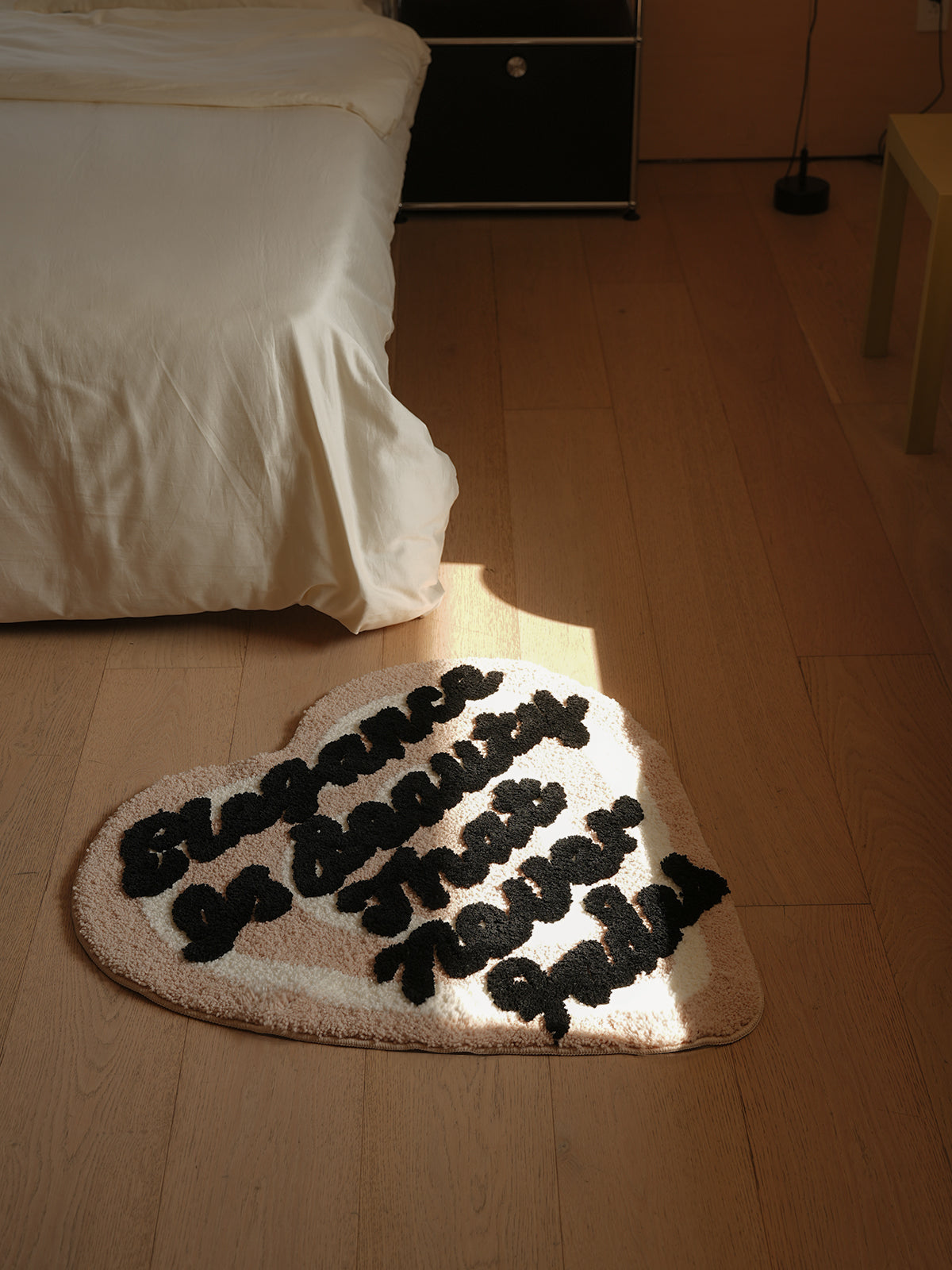Heart-shaped Rug Perfect for Adding Love to Your Home,Super Soft Rug