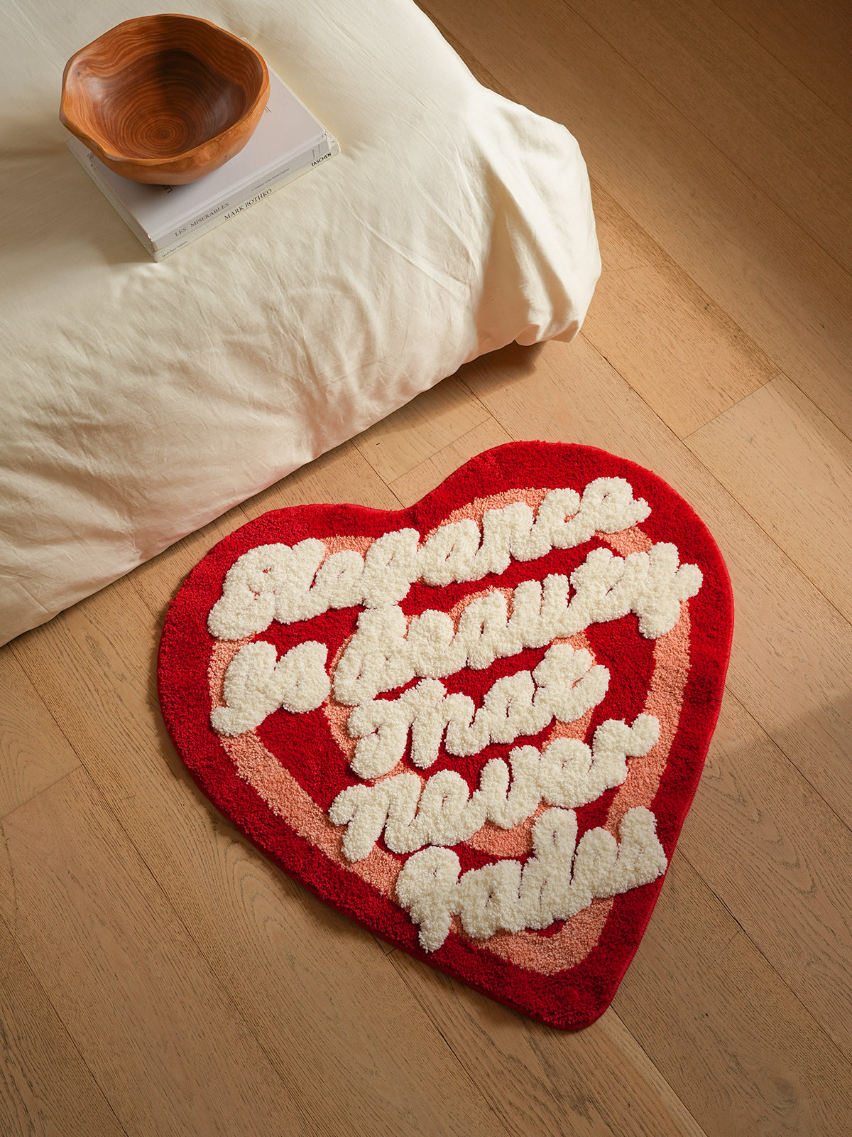 Heart-shaped Rug Perfect for Adding Love to Your Home,Super Soft Rug