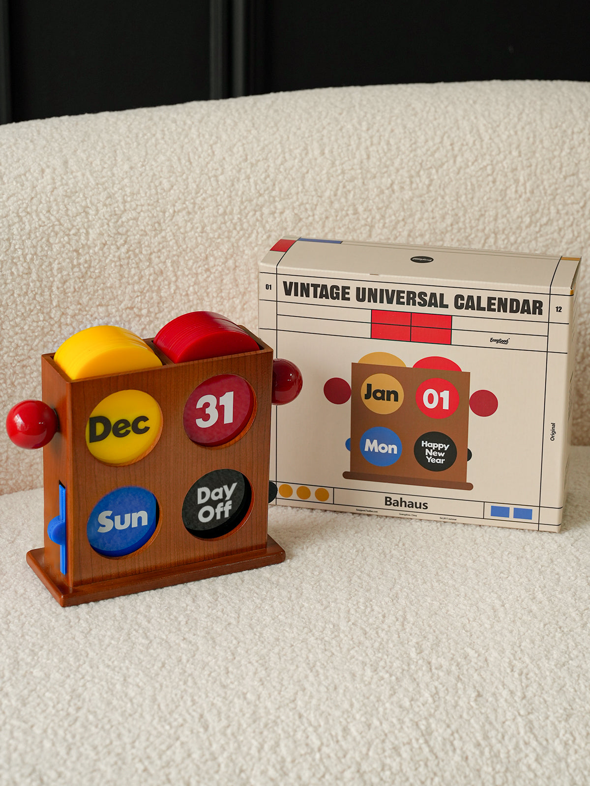 Perpetual Calendar Desk Wood Stand with Acrylic Cards – Bauhaus-Inspired Home & Office Decor, Modern Minimalist Design, Perfect for Gifting, Christmas & New Year, Living Room, Bedroom, Desk, Home Office Use
