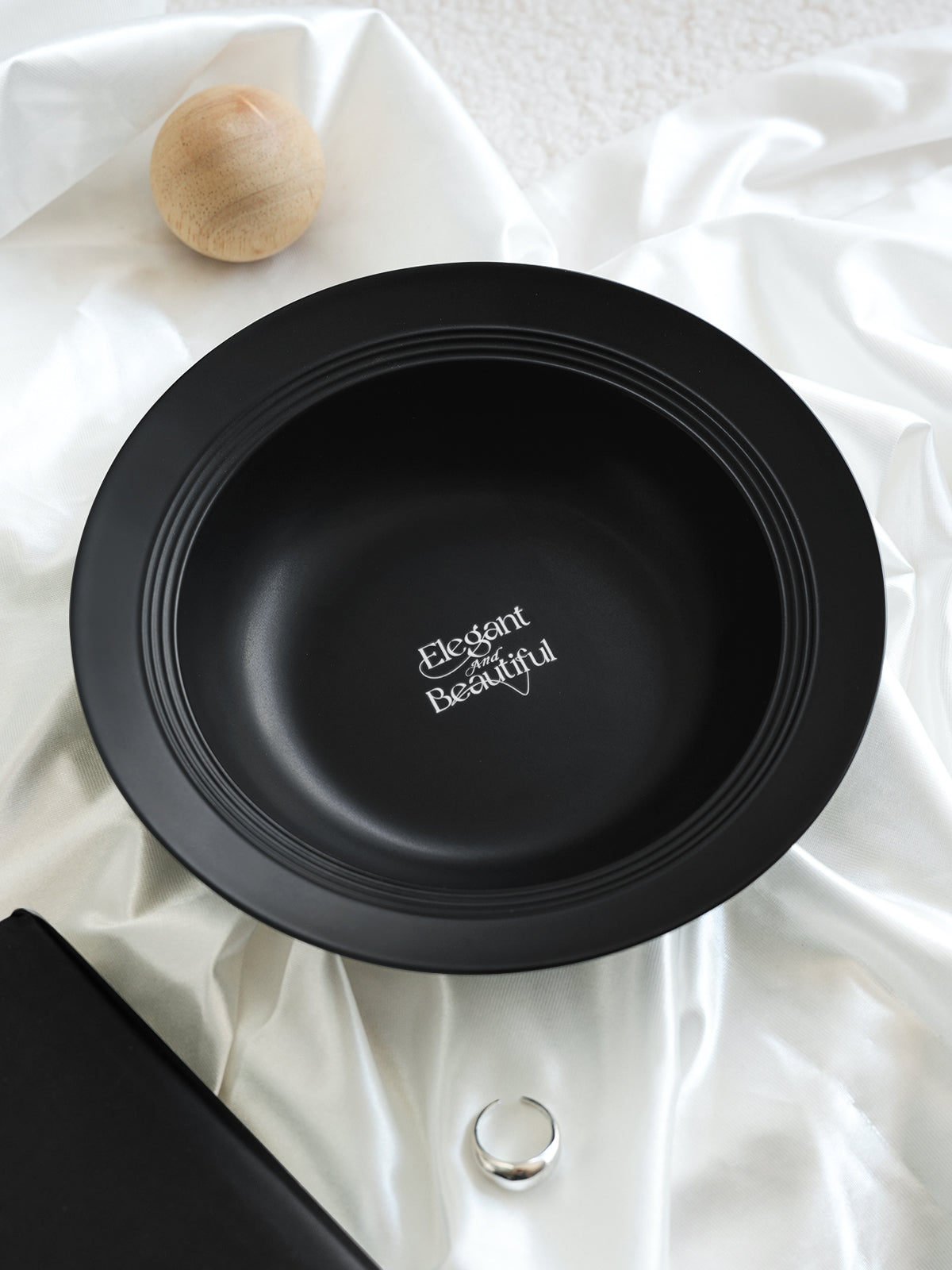 8" Pasta Bowl, Premium Glossy Black Ceramic. Suitable for dessert, salad, breakfast, cereal, and soup. Dishwasher and microwave safe.Ideal for Michelin-level presentation.
