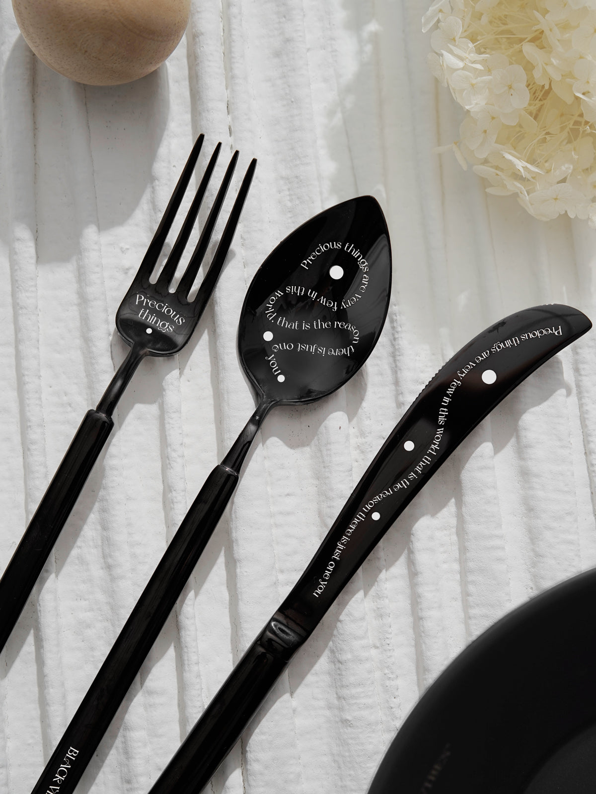 Stylish & Modern Flatware Set - Black Polished Stainless Steel Utensils Service for 3, with Dinner Knife, Dinner Spoon, Dinner Fork, 3 Piece Place Setting