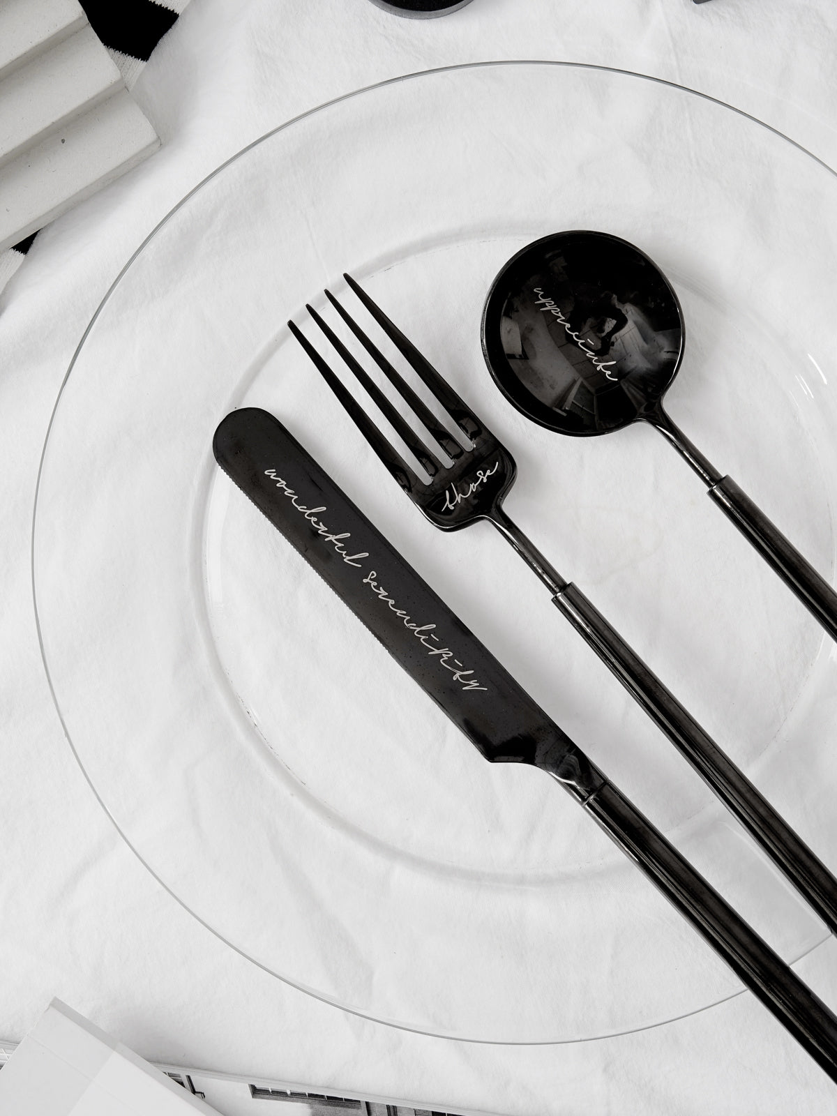 Premium & Unique Flatware Set - Black Polished Stainless Steel Utensils Service For 3, with Dinner Knife, Dinner Spoon, Dinner Fork, 3 Piece Place Setting