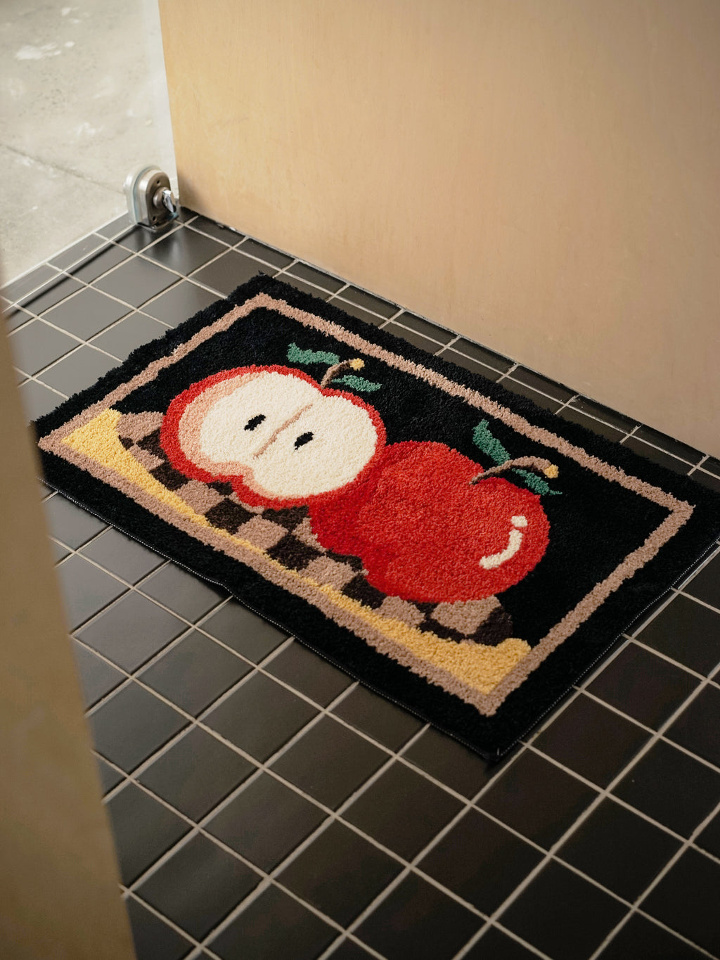 Cute and Cozy Rug: Ideal for a Lovely Home Decor