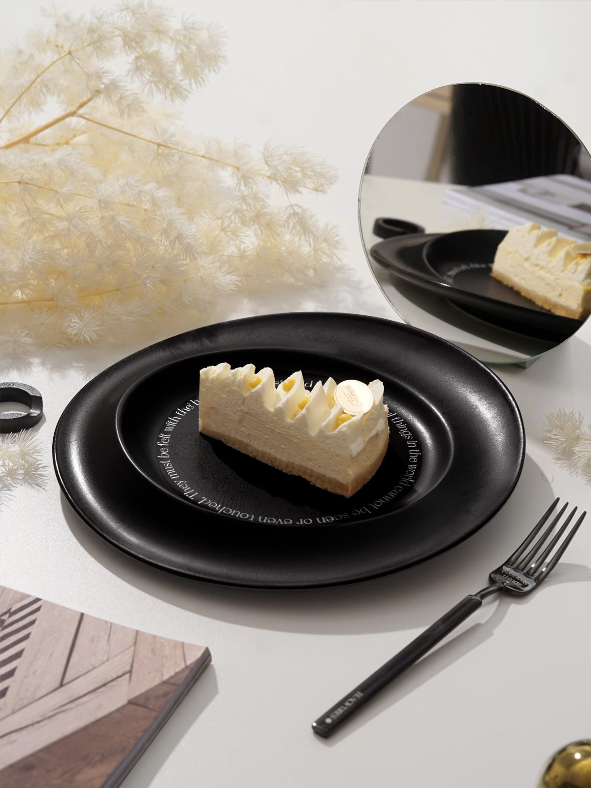 10" Dinner Plates, Premium Glossy Black Ceramic. Suitable for dessert, salad, appetizer, small lunch, breakfast, steak. Dishwasher and microwave safe. Ideal for Michelin-level presentation.