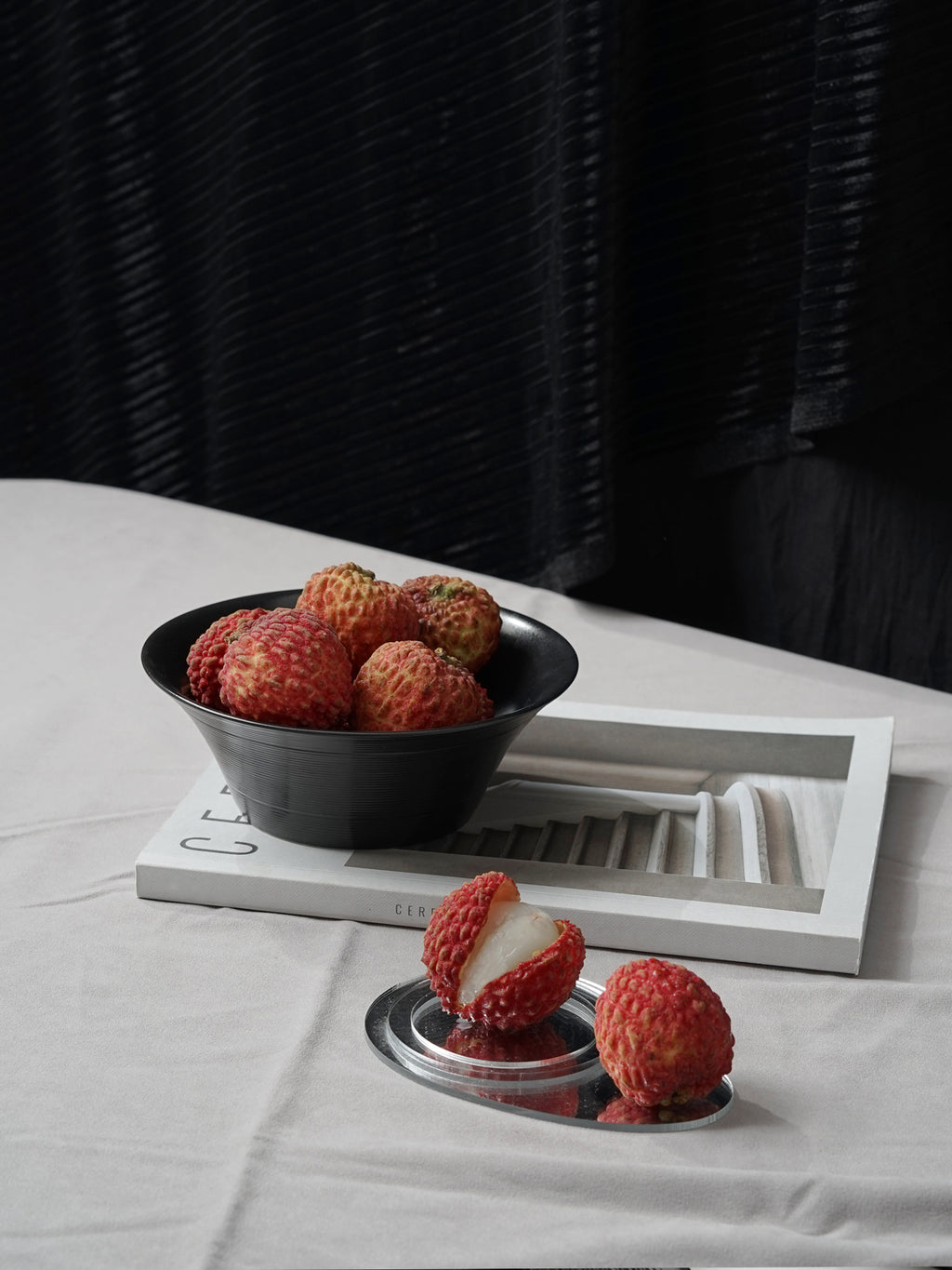 7.7" Premium Ceramic Soup Bowls with Relief Patterns,for Cereal, Soup, Rice, Pasta, Salad, Oatmeal,Breakfast,Stylish Matte Black Ceramic Bowls, Dishwasher and Microwave Safe
