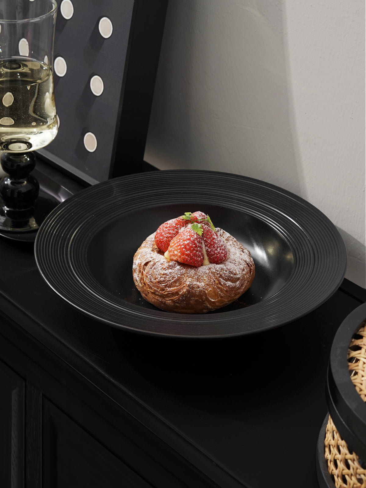 8.9" Premium Ceramic Soup Plates with Relief Patterns, for Cereal, Soup, Rice, Pasta, Salad, Oatmeal,Breakfast,Stylish Matte Black Ceramic Plates, Dishwasher and Microwave Safe