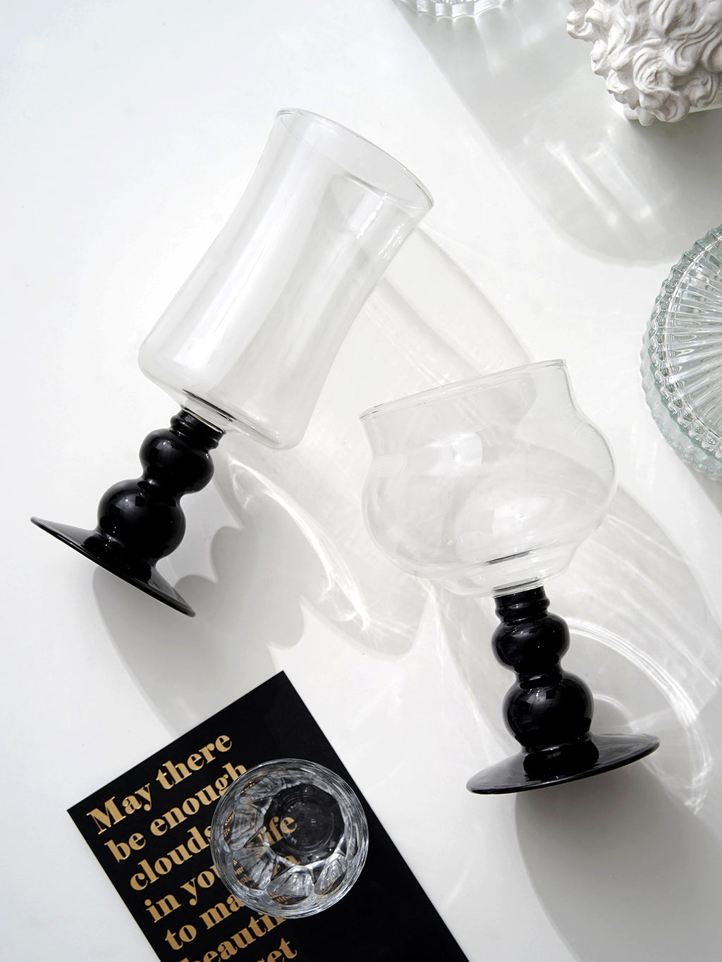 Elegant Stemmed Glass Cup: Heat-Resistant for Coffee, Wine, Milk & Juice 400ml