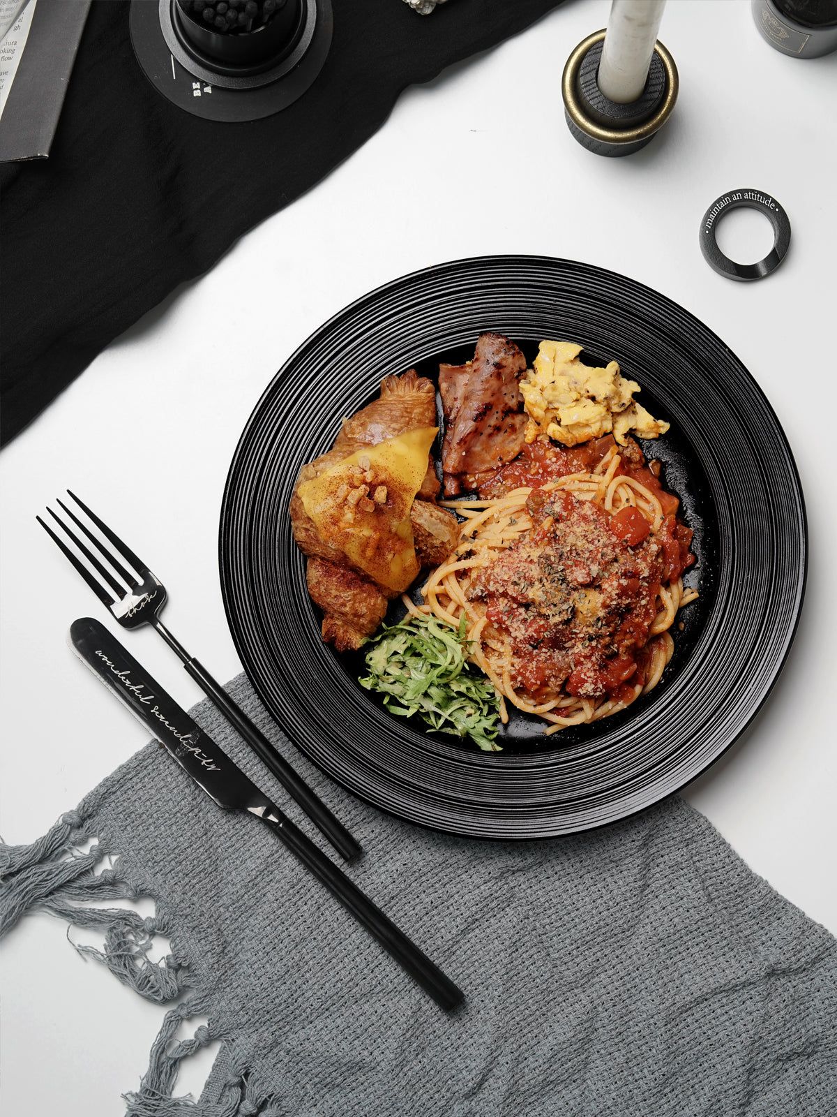 10" Dinner Plates with Relief Patterns, For Dessert, Salad, Appetizer, Small Lunch, Breakfast,Steak,Stylish Matte Black Ceramic Plates, Dishwasher and Microwave Safe