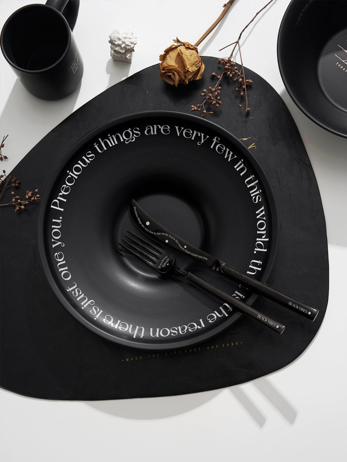 10" Dinner Plates, Premium Glossy Black Ceramic. Suitable for dessert, salad, appetizer, small lunch, breakfast, pasta. Dishwasher and microwave safe. Ideal for Michelin-level presentation.