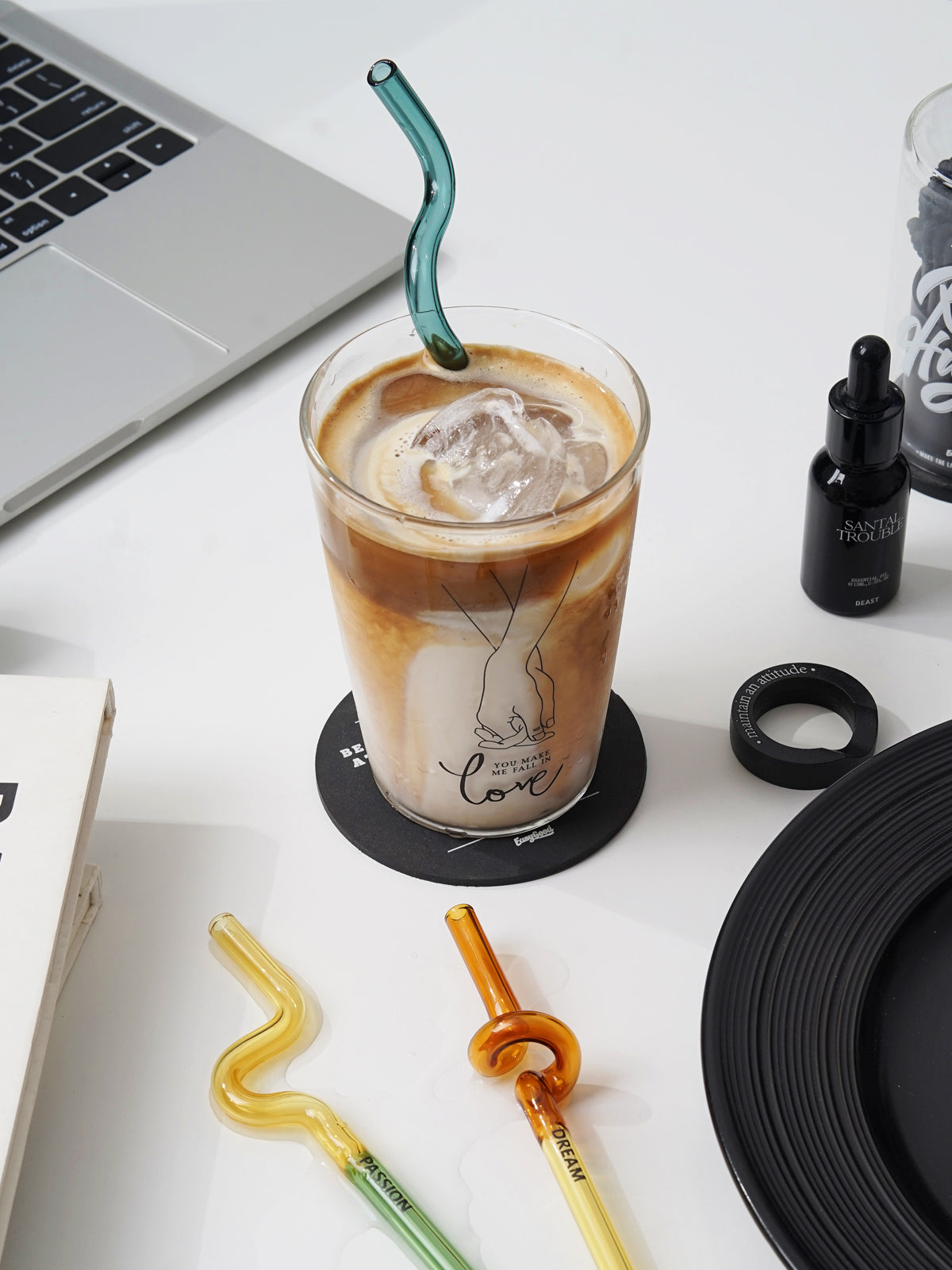 Reusable Bent Glass Straw, Colorful Borosilicate Glass Straw for Adults and Kids, Suitable for Smoothies, Milk, Water, Juice, and Coffee