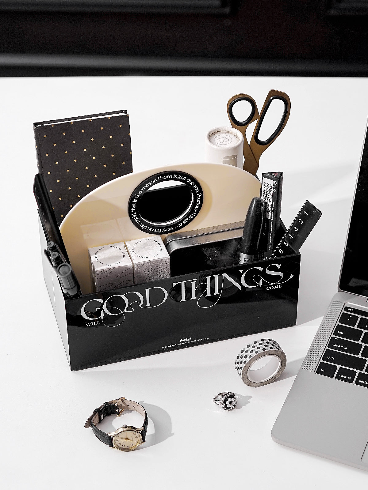 Acrylic Multi-Purpose Organizer Box with Handle for Bathroom, Coffee Corner, Desk, and Home Decor，Modern Style Storage Box