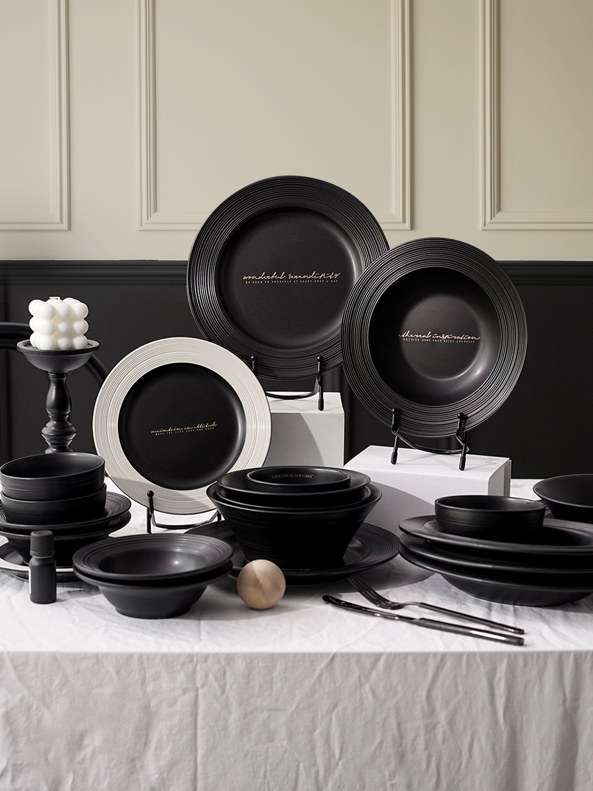 6.6" Premium Ceramic Soup Bowls with Relief Patterns, for Cereal, Soup, Rice, Pasta, Salad, Oatmeal,Stylish Matte Black Ceramic Bowls, Dishwasher and Microwave Safe